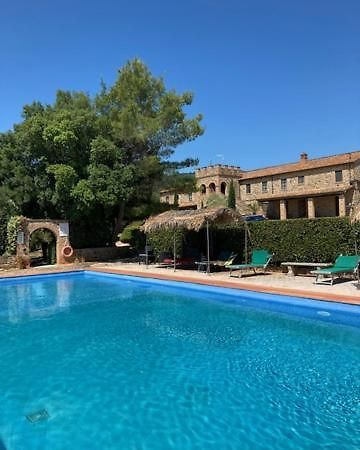 Agriturismo La Fontanella & Glamping 수베레토 외부 사진