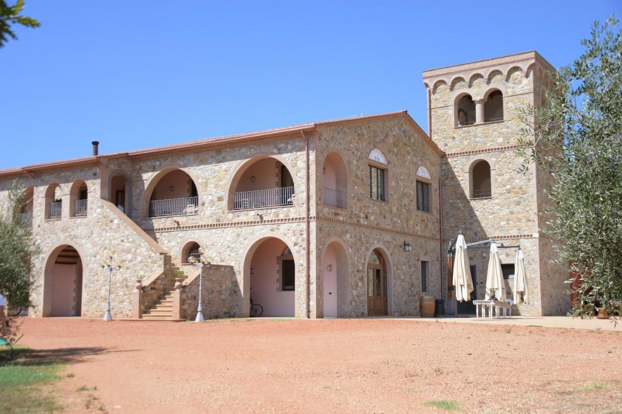 Agriturismo La Fontanella & Glamping 수베레토 외부 사진